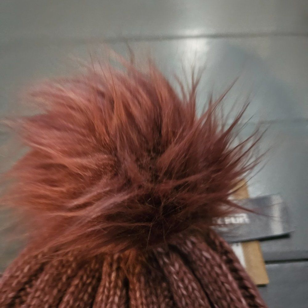 The North Face Women's Oh Mega Fur Pom Wild Ginger Beanie - Picture 4 of 12
